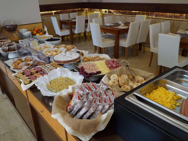 C13F299386C4EEEAE59ABE72CB60005B