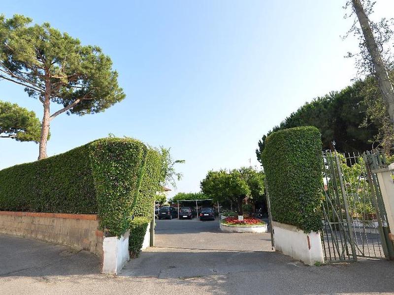 DDBE3DB2F5E32BEEE7D46C6066273147