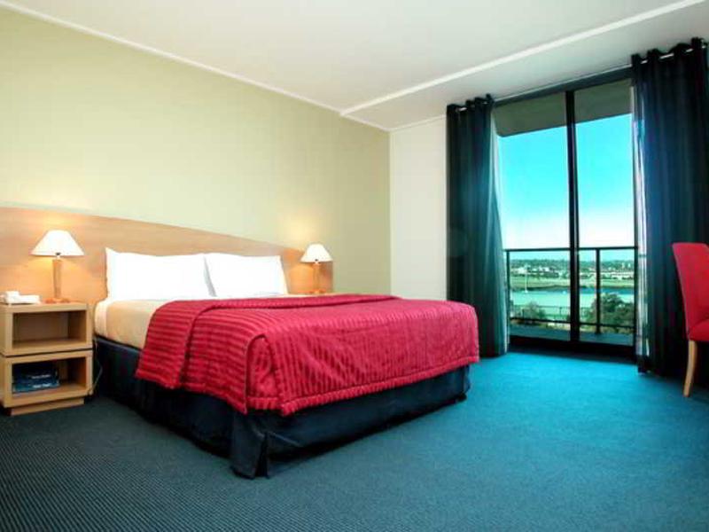 4D0586C05F3E01E21043D6509D417E8E