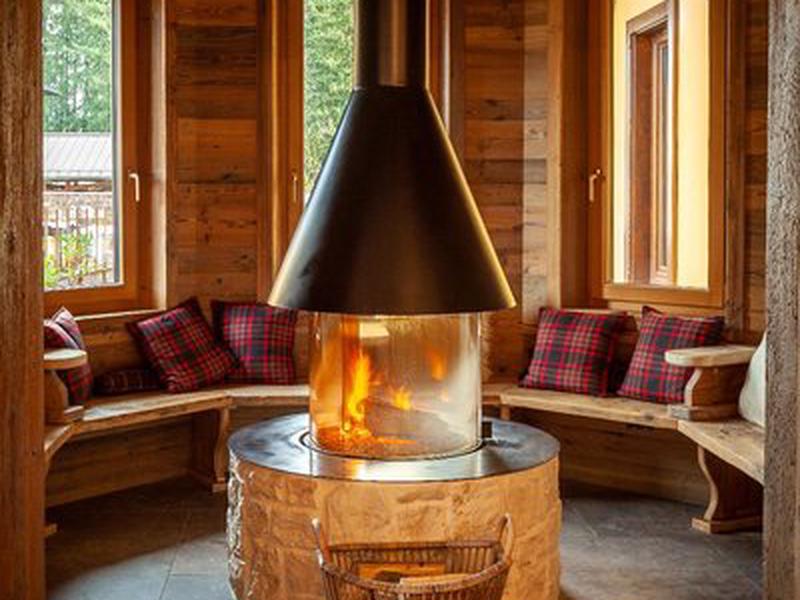 B21C6E1ACA672370B939679FC8712E79