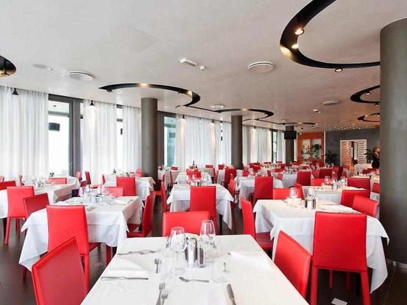 30B7BEF081B46BBBD9D3354FA428EB03