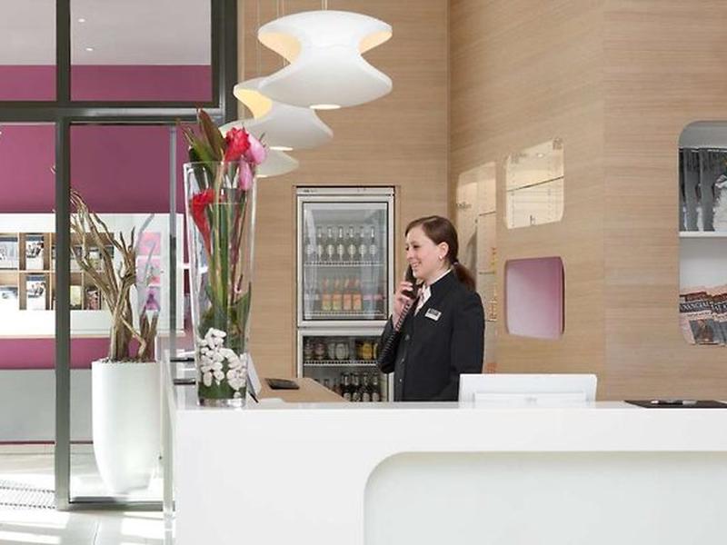 724DE1807D47B5A1F36453E924171AE8