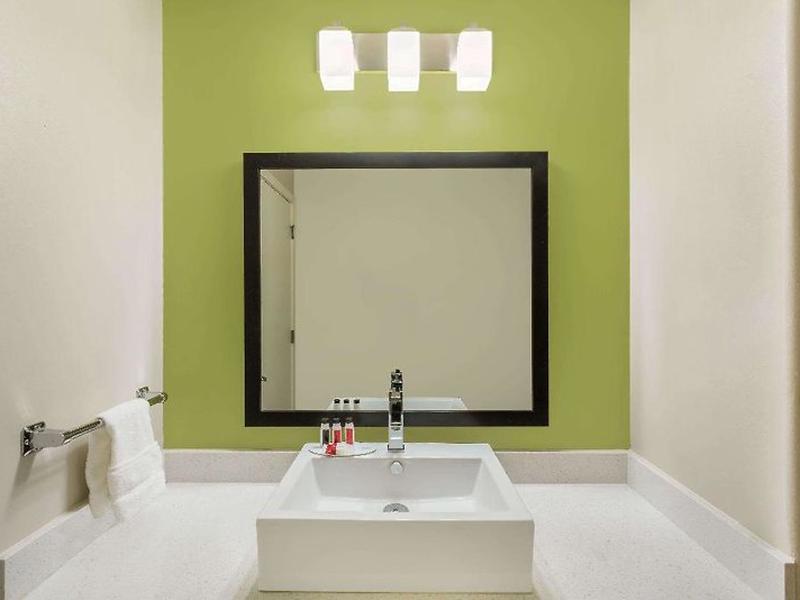 5373AEC4E3ADA82668DF1155F89B153D