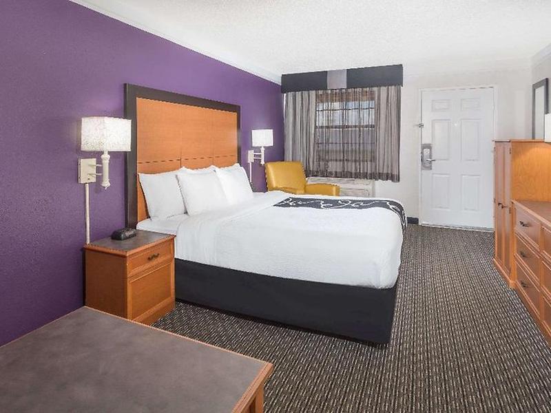 C5F9E5C89E3C1ACE03183A3B15820EF3