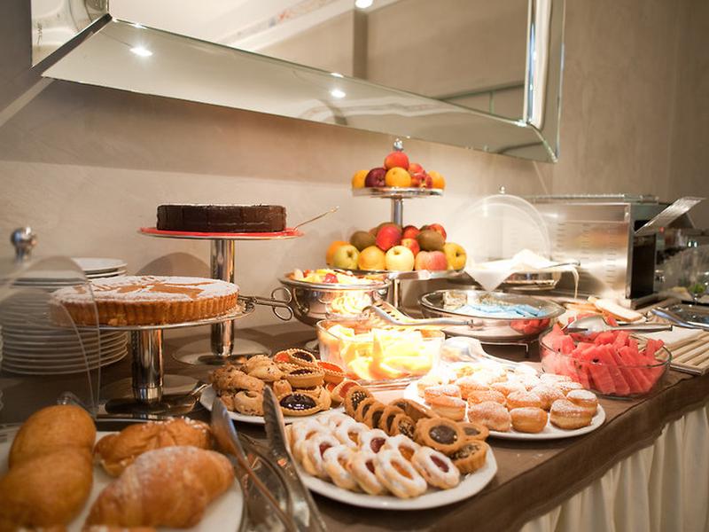 EFFCA2BA673531812D9C2EA48210245F