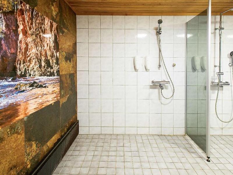 CAEDA3DAEF63A63C19638926C82F00A3