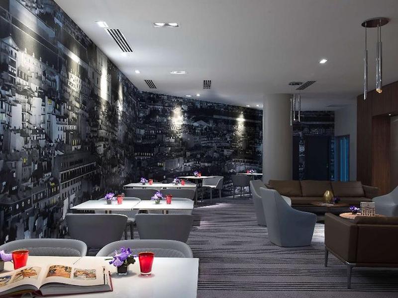 Melia Paris La Defense