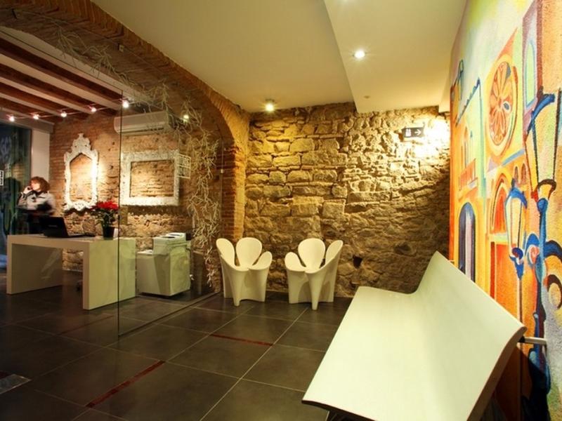 17615A6EB679B99D2C912813643F075F