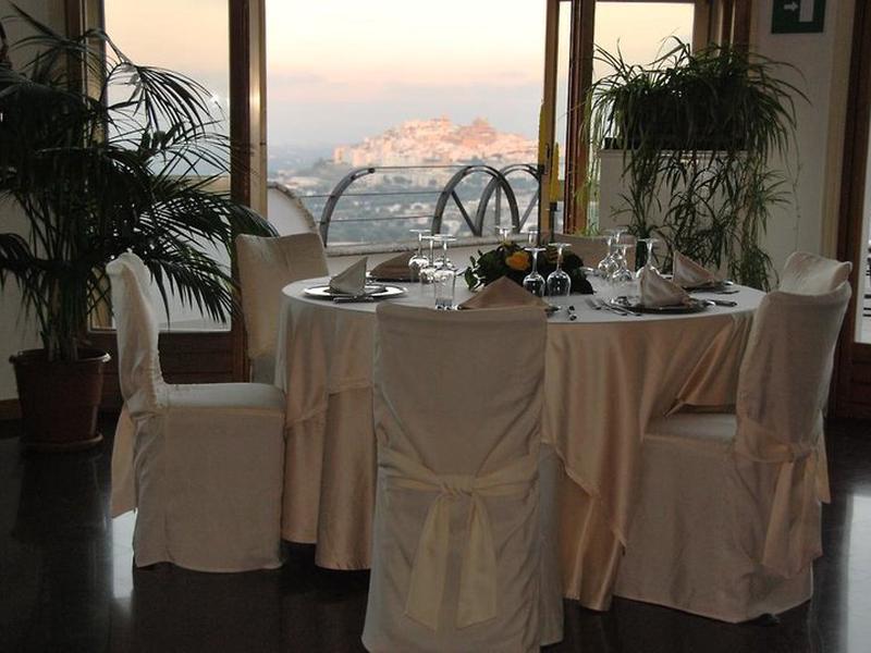 D27C7755EB23F20F781803FD8989AC0B