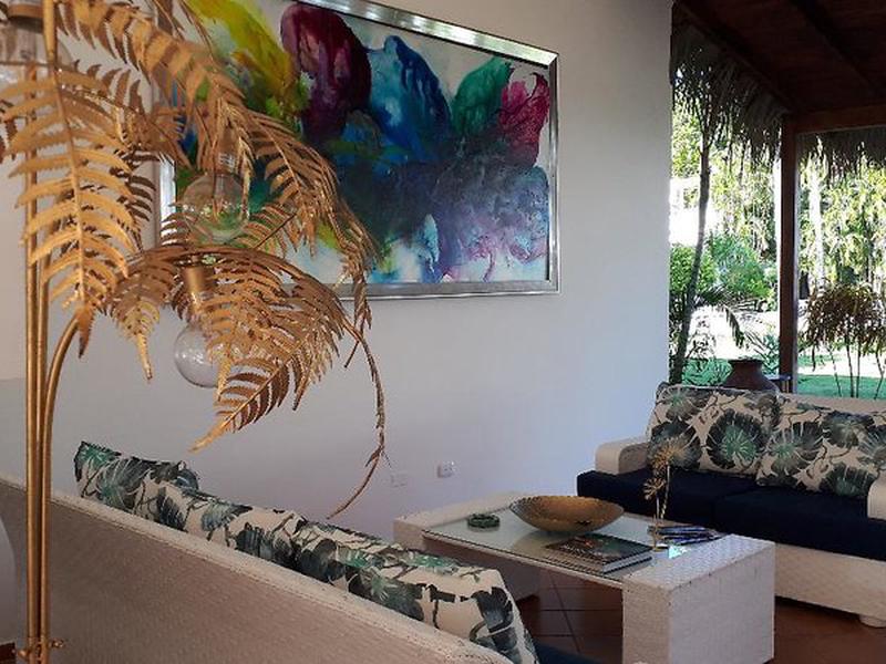 1330C529A2F96FFB7806A20166AEC623