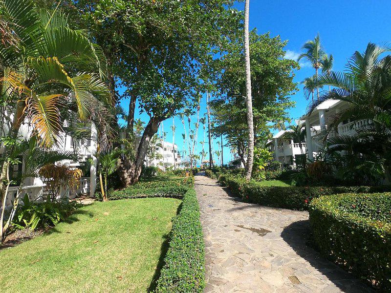 D3A9C3C23AF7DC55E6B6C25582DF8C20