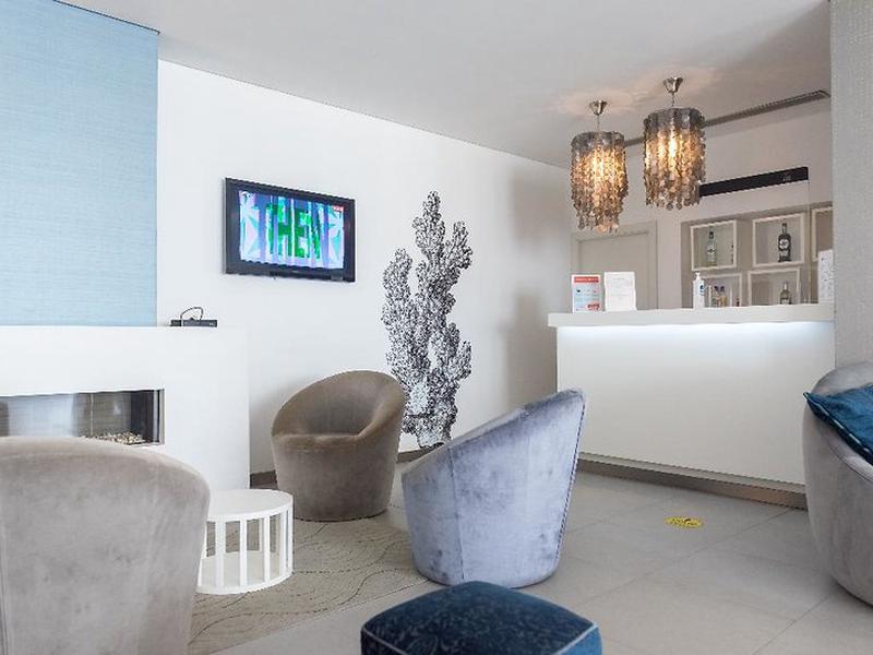 9E2789797F96FF3AAA3258CB8897BFFE