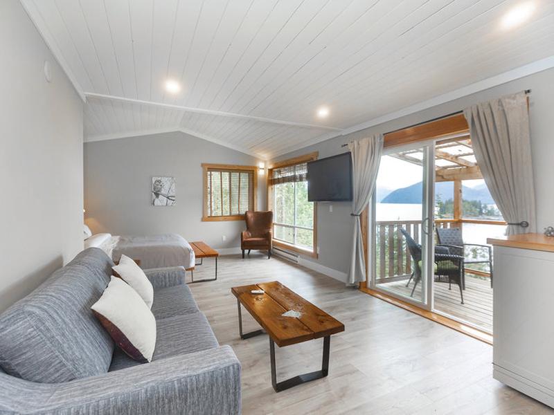 CA5D7C4FE9381F78DD83C2C1323C4219