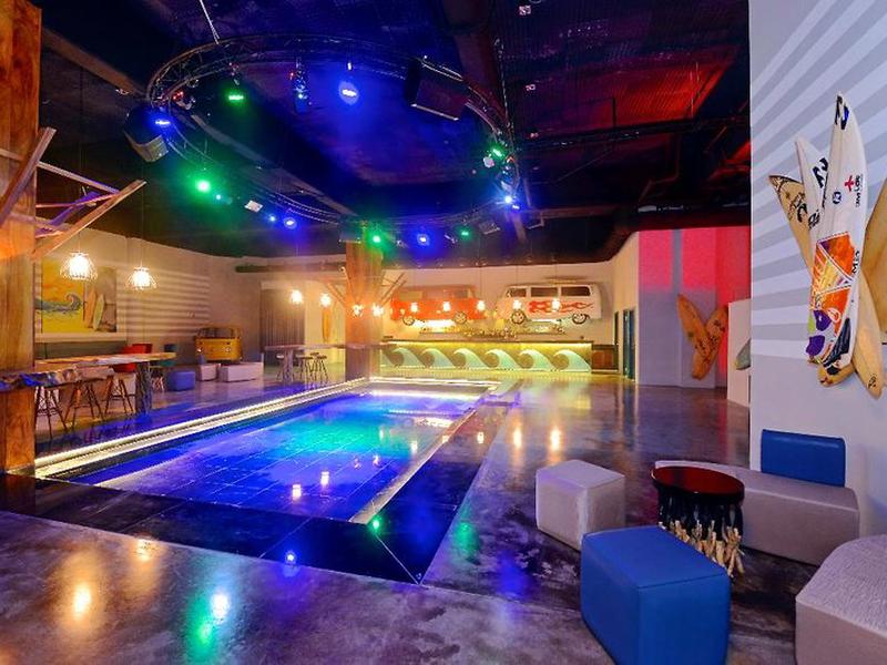 15837382FA0E049721DA86CD25C75E9B