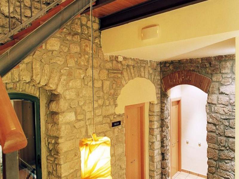 D65DCEFD940AA1965807E7FFB19725B1