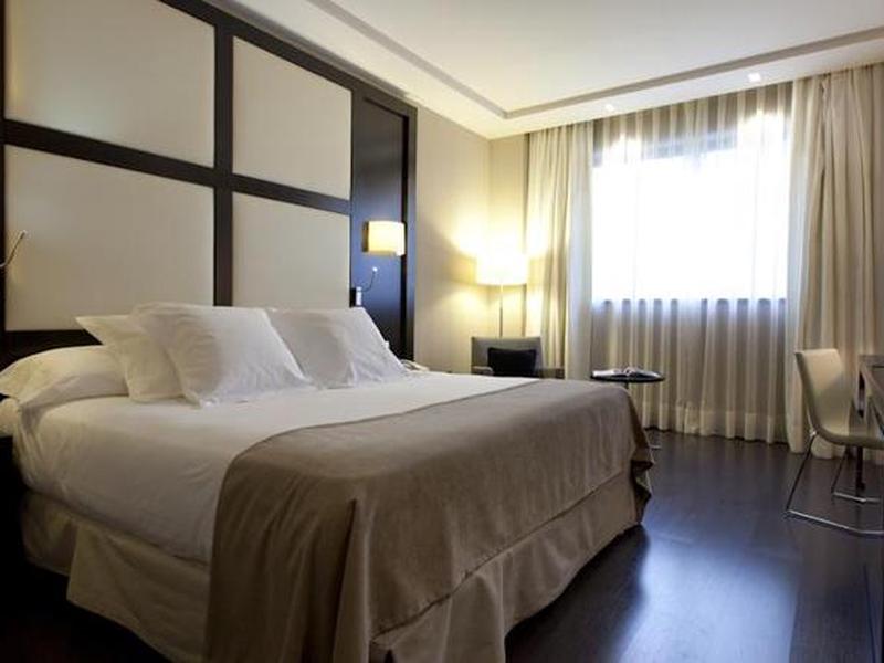 028BEA25C4DC10422E778D2E6CB9AF33