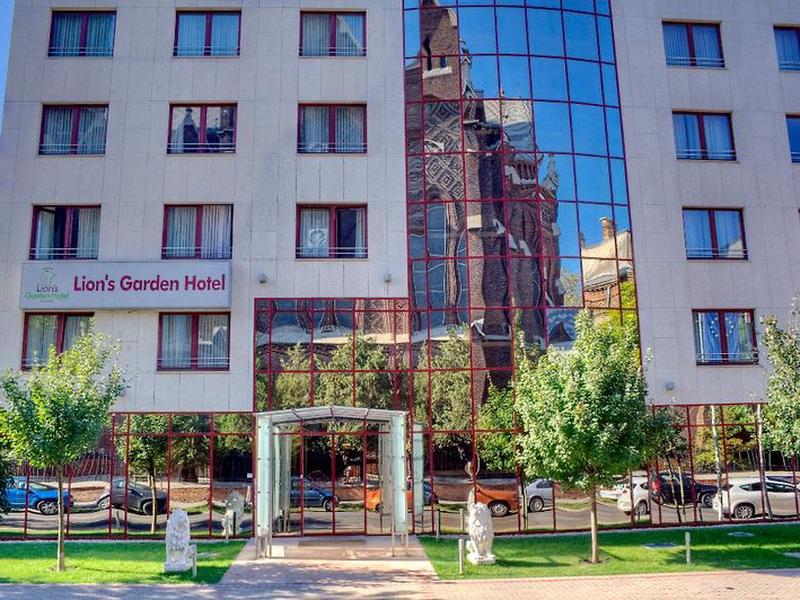 70F0778352EBA22A6F33824C3428349F