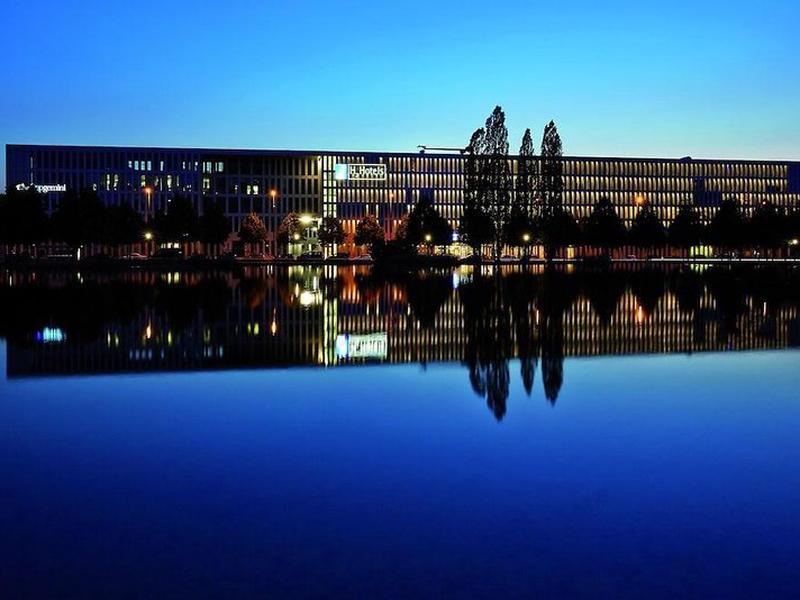 8CA8893CBE397660AE2038760B5F282B