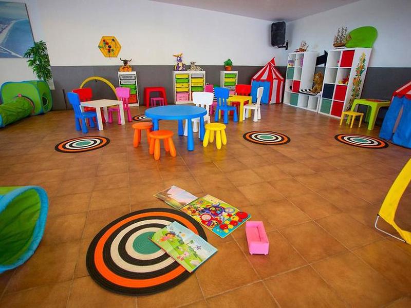 EDCA50F4DE3AE209E70CF1C74228A8E0