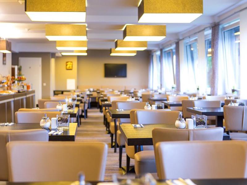 F061F7B9451CE2AE97F7E581CCB033E4