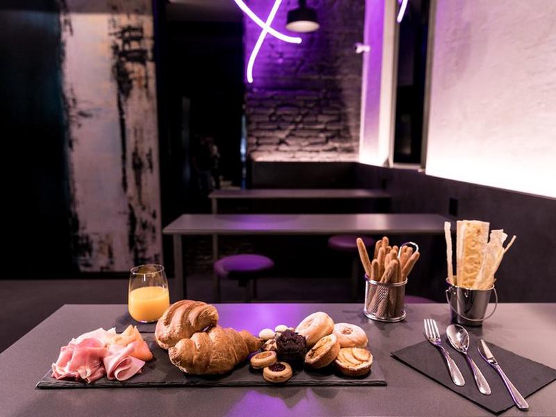 DC62EDB51479202F3F16BA4693C1B692