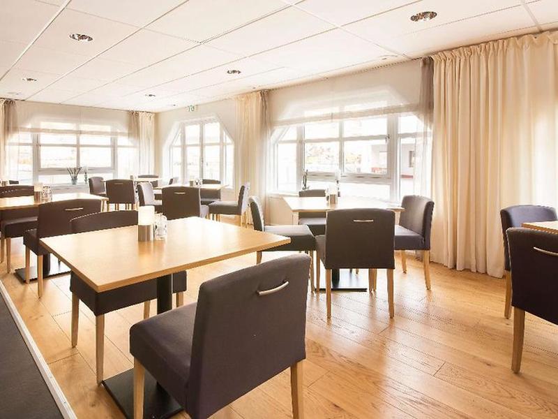 99F02B7A8B36ADFE43DAB46918EEEB57