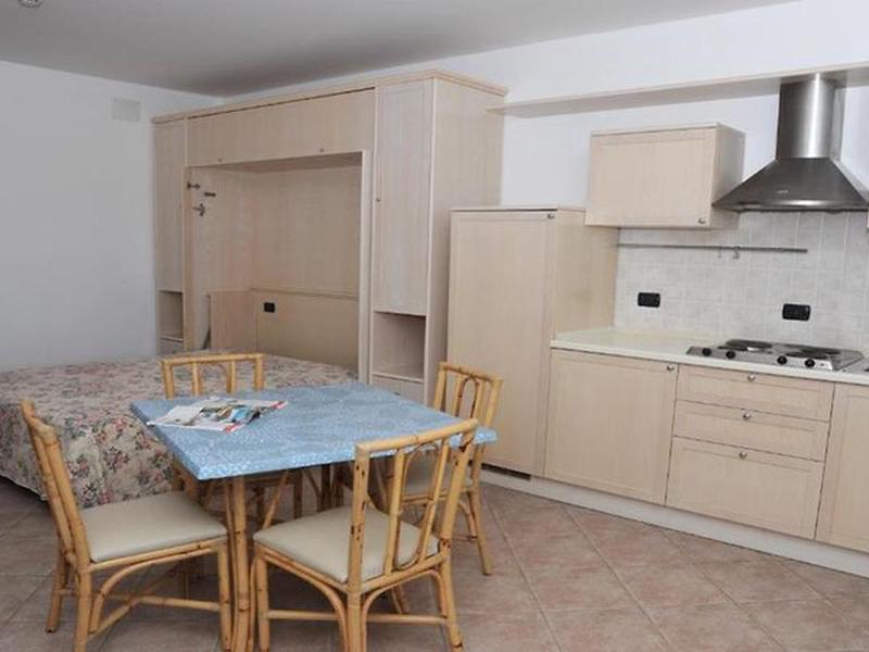 2B47B7EEC47FD6CC608A9DC749624DE0