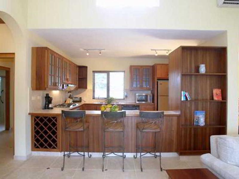 3DCFF4A020E64CC437FE18ED9051374F