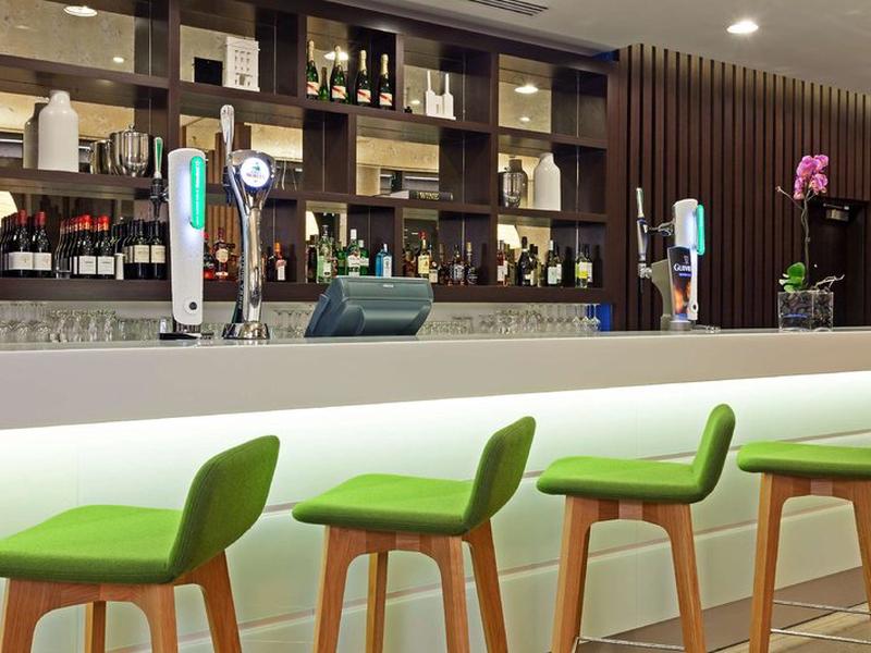 B2B4B2B6786814034D2181696351159D