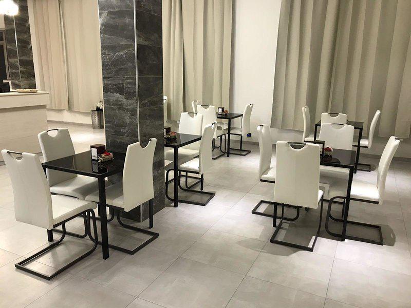 10AA4E408F6781E69B51148553785F0E