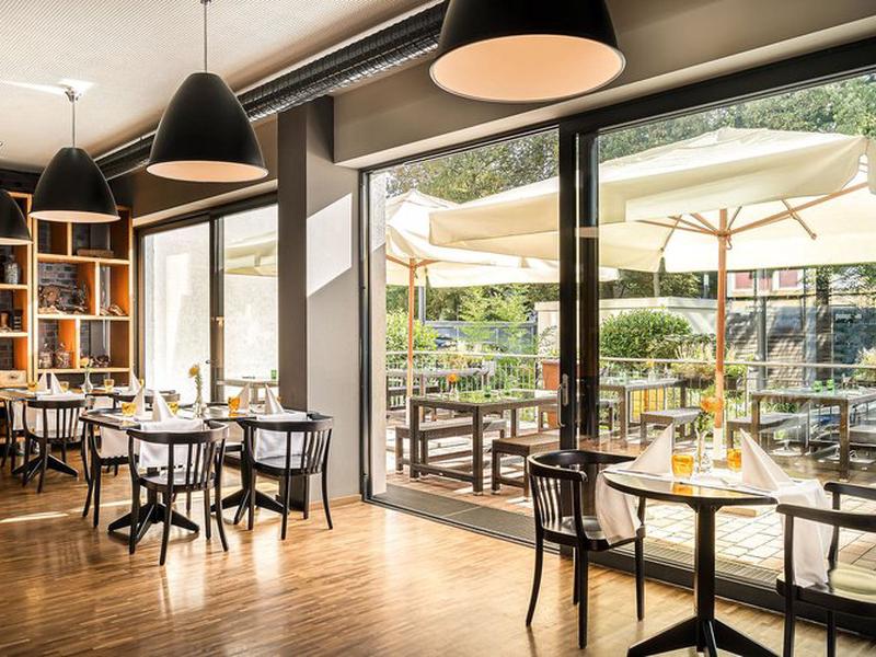 FB590D72D1832431597A4FB88BE9DA2B