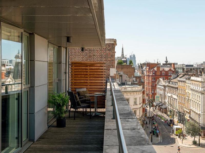 59526C56FCA08AE73CE82458B8725D12