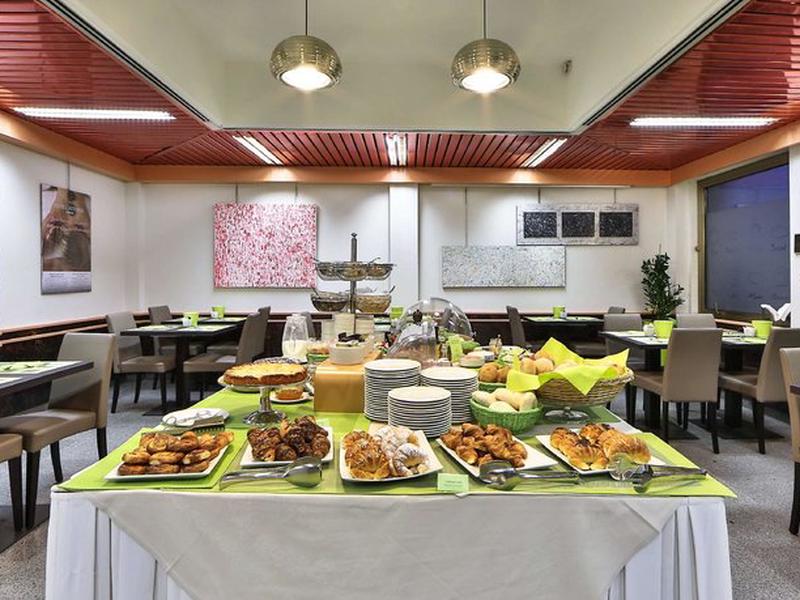 8E9B80FC2FAE09CC17F381A0FF4BE924