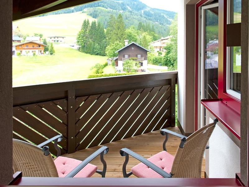 4D2FFC87B91DB7D488B5DF5D69EEA3E0