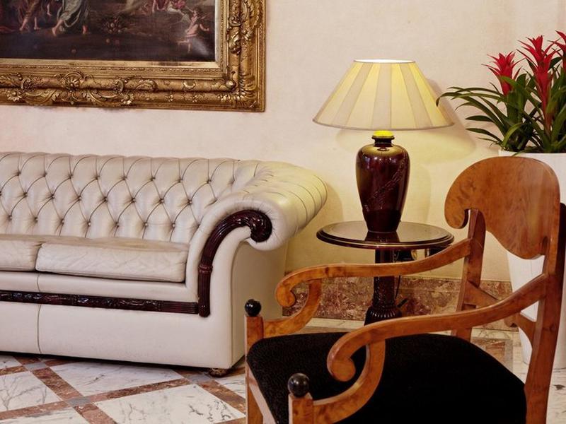 DDAA380357D7D8A0C36DEE4E8DAB28FF