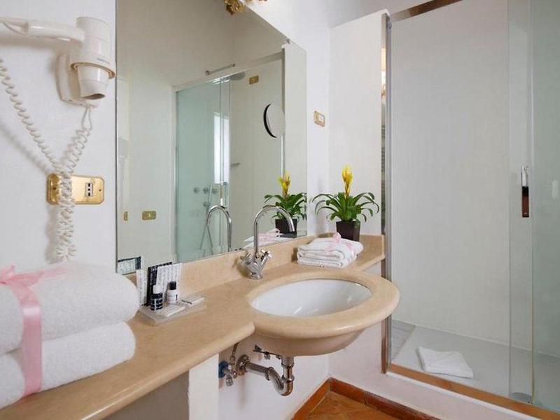 5AC7875289082214836A85EEB0C305DC