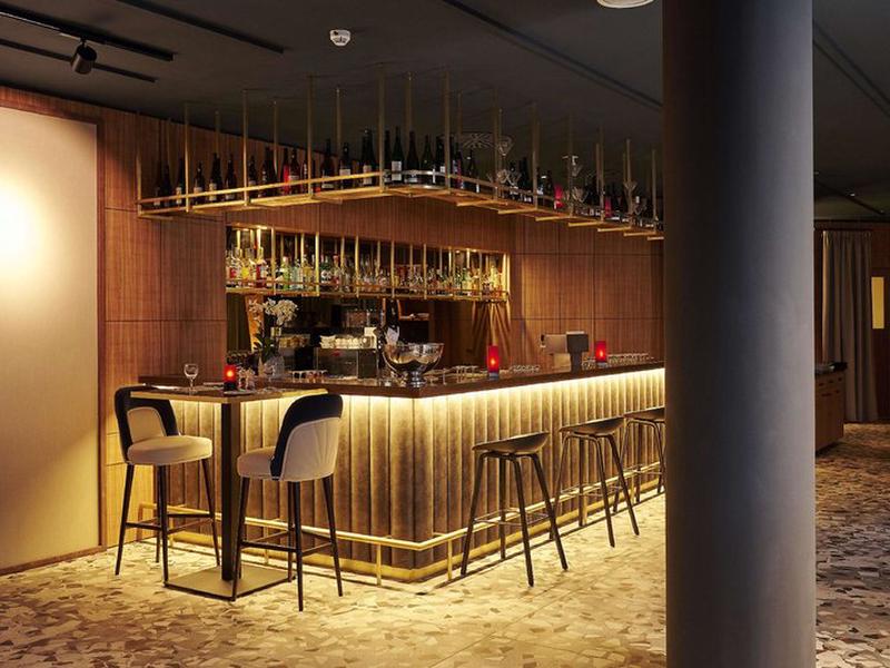 AB65A807980019CB5D002EFD389E50B2