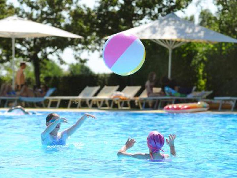 0EAEF09AA5EC8CB51F6F70DB6AD6FDF4