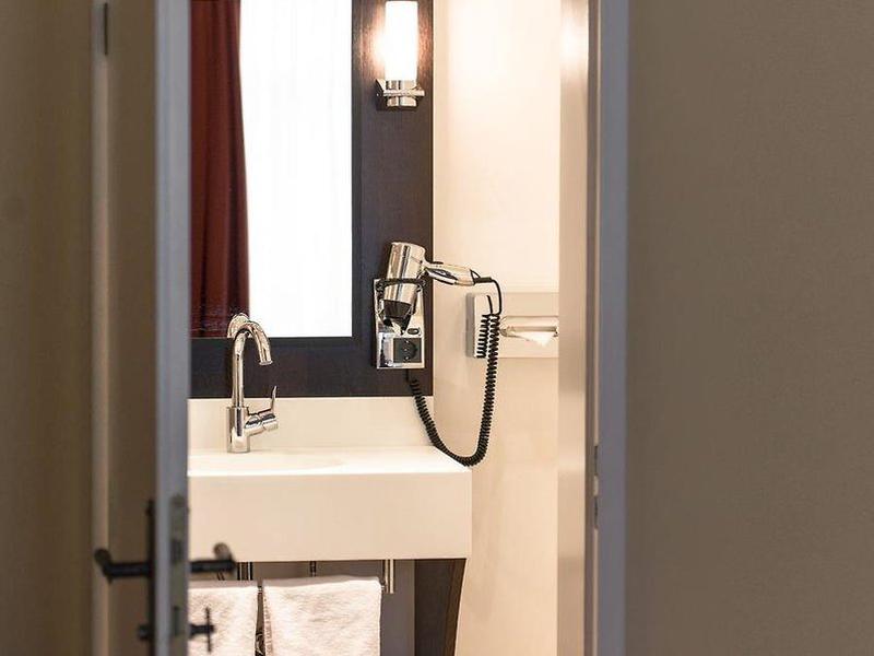 691D2AD57E5A9B7D3395E53824D762EF