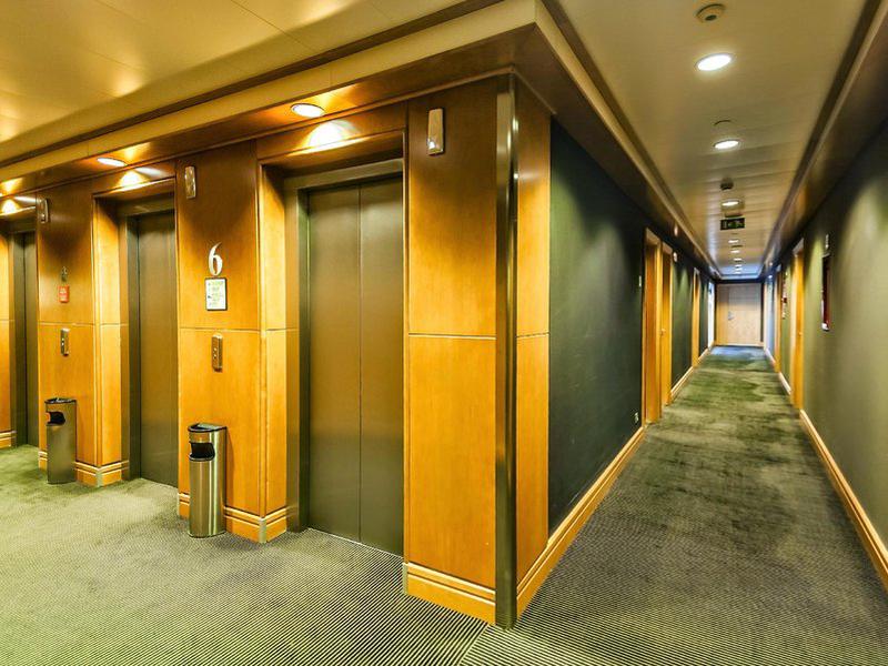 53AA400958607995A61037C4C66E6B1B