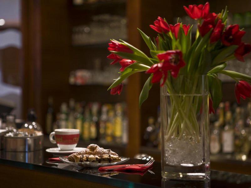 67C0895D048368F4BD3866FD6B26D4D9