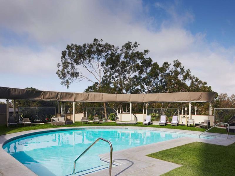 E1E5156EA414F7440C6BC22C601C1BD6