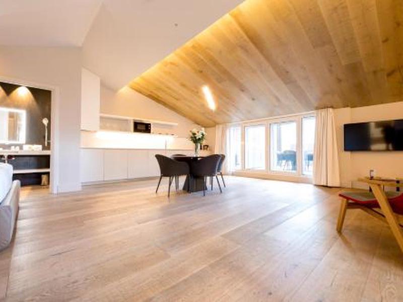 3EA9FE78847D62D5AA7A8ABD60F8224D