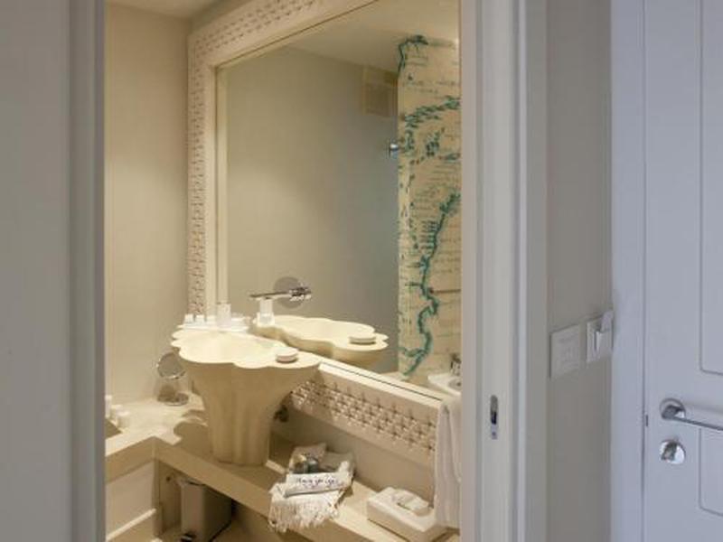 0FD663E104A139782C69D3581CE5693D