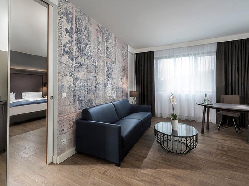 2E59C8F0DAF2ACDD38770D6B440D63FA