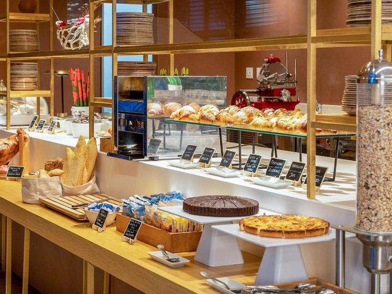 50A6560266DF416B80F5081B4D46CEBC