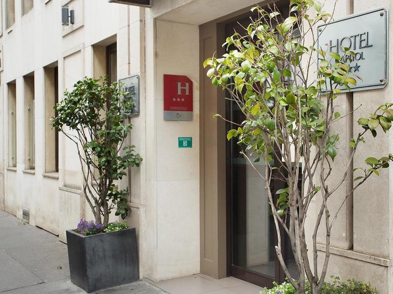 8A5619F25C51107C20AA09954EBC60BA