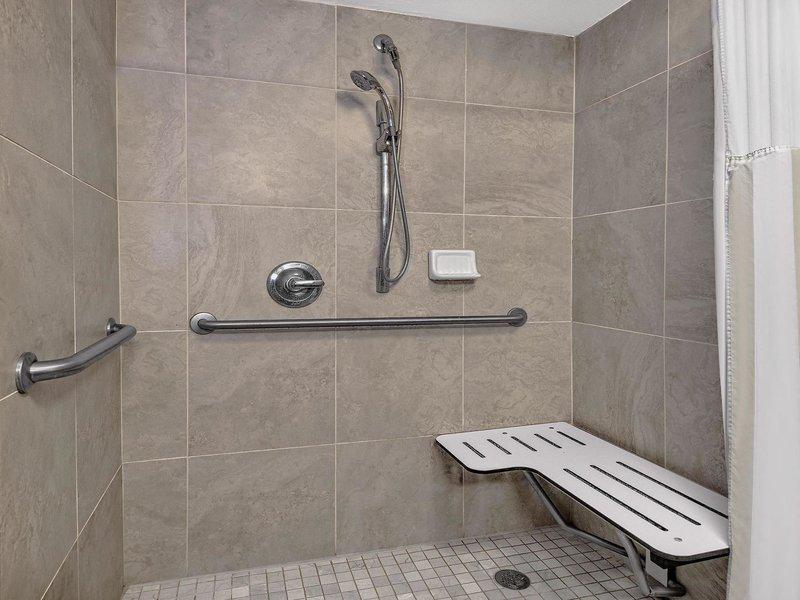 870B8B745E62A5FB0702FB814E6AB1C0