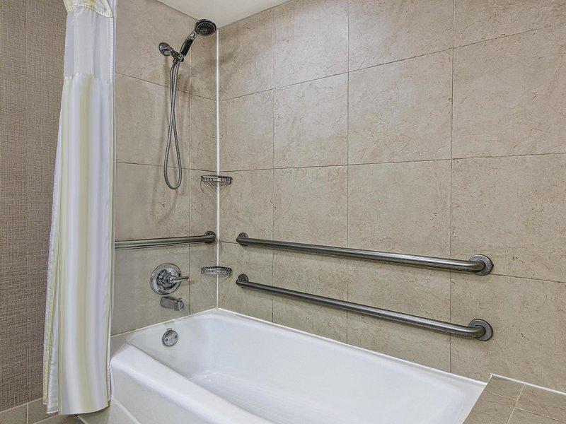 56BC692324DBF0BFAE19F570FCF15BFB