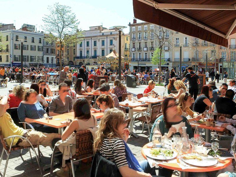 AD8CE2248D56BE056A098E32FD0EC044